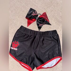 Panthers bow/ shorts